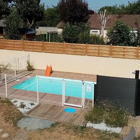 לינה וארוחת בוקר Chabournay Les Tourterelles מראה חיצוני תמונה
